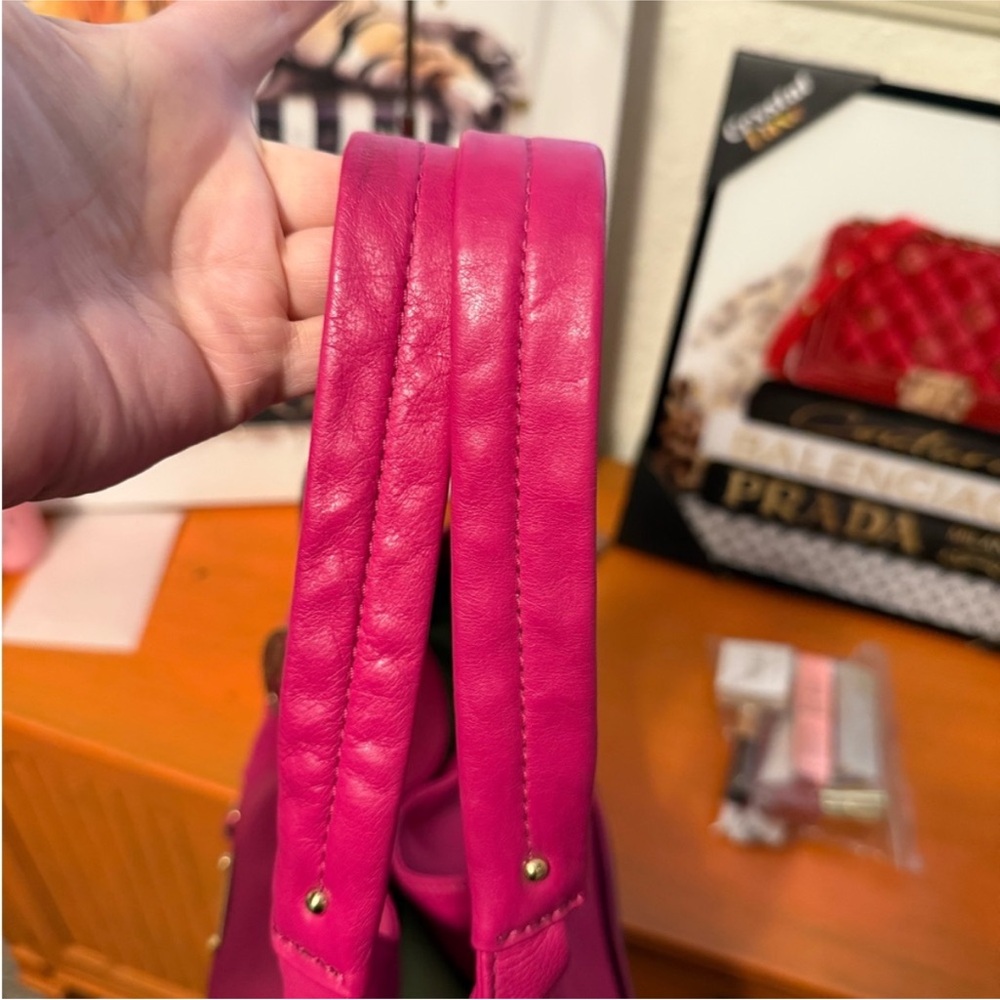Michael Kors Fuchsia Leather Hobo Bag - Picture 11 of 17